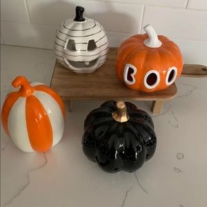 Ceramic Light Up Pumpkins- Set of 4
